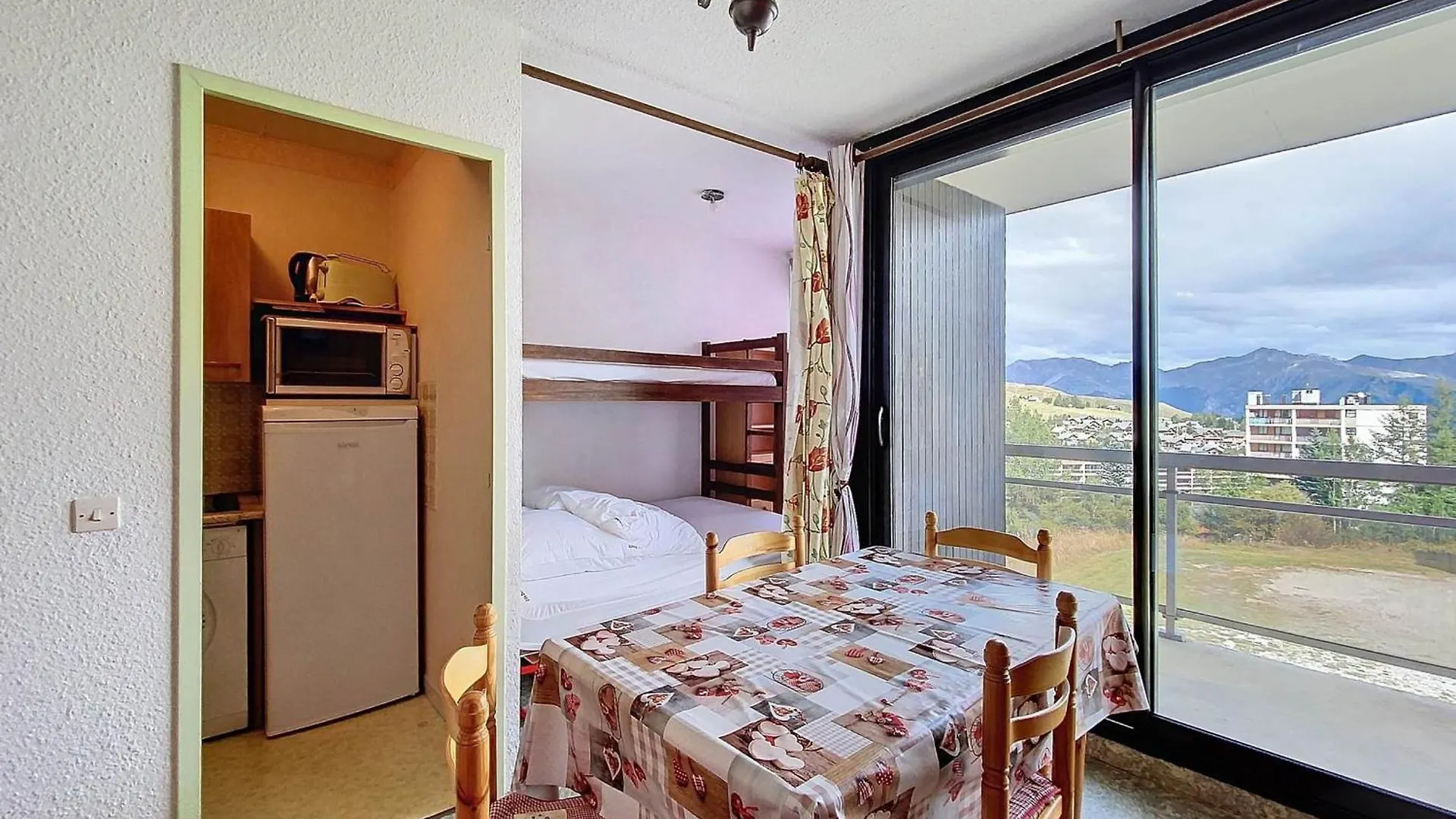 Studio 4 Pers Au Pied Des Pistes Avec Balcon A La Toussuire - Fr-1-416-236 Fontcouverte-la-Toussuire